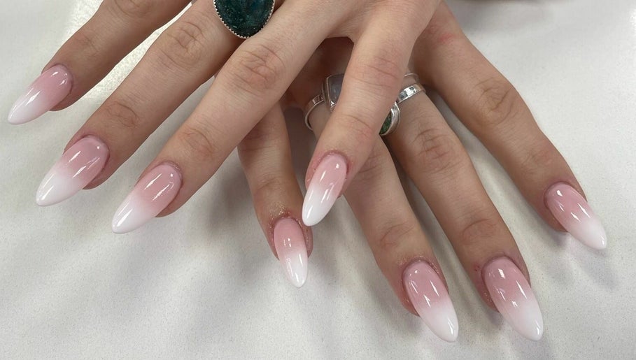 TC Nails and Spa image 1