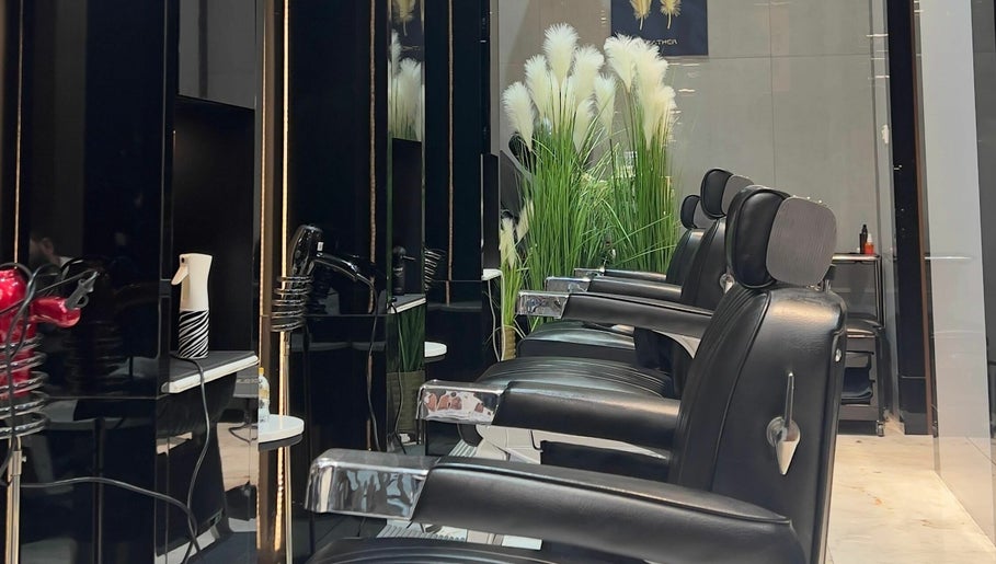 hình ảnh 1 của Aspire Barber House Gents Salon - Atana Hotel