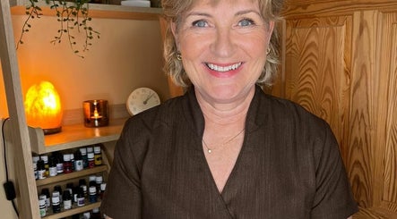 Pamela MacLeod Holistic Therapist