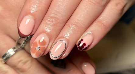 Imagen 3 de Cgnails