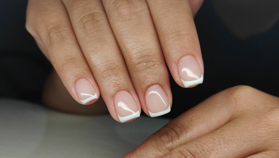 Lusso Nail Lounge image 1