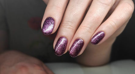 Lusso Nail Lounge image 3