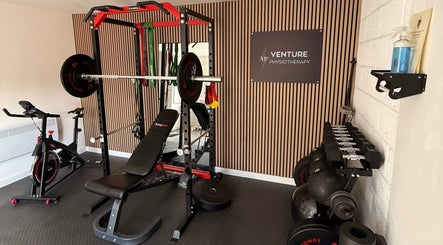Venture Physiotherapy gym with equipment in Leicester, England, GB for wellness and fitness enthusiasts.