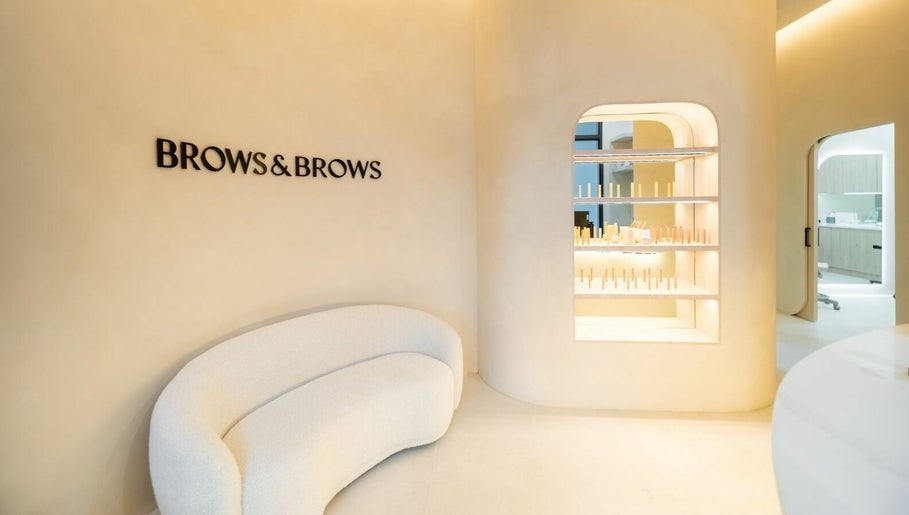 Brows and Brows, bild 1