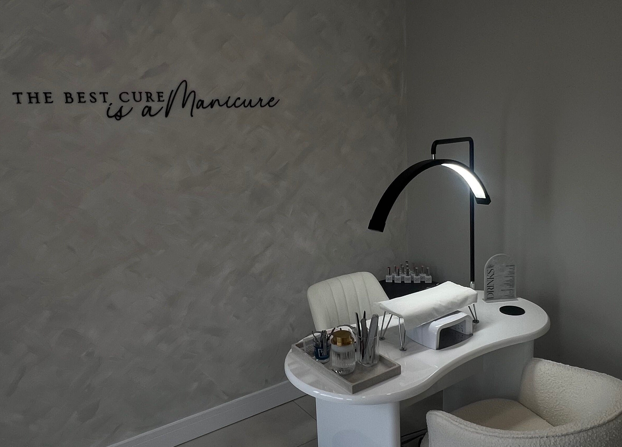 Jasmines nail station in Fareham, England, GB offers a chic and modern manicure experience.