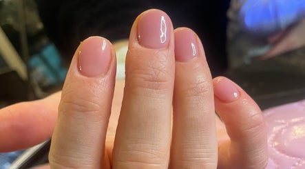 Leah’s Nails & Beauty afbeelding 3