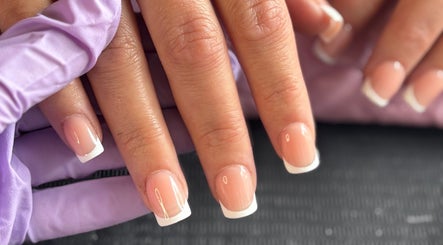 Leah’s Nails & Beauty