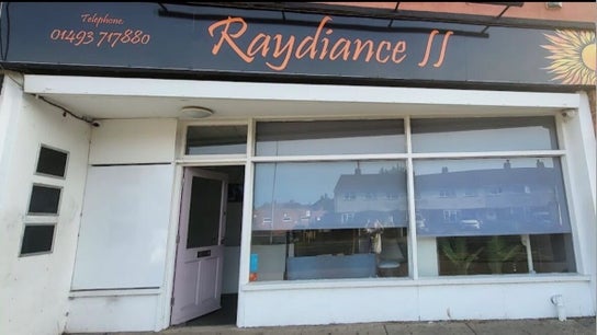 Nailsbylilsrose Raydiance 2