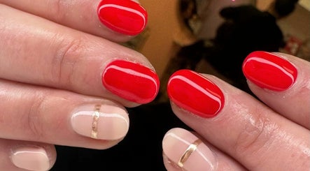Image de Nails and Beauty by Madison 2