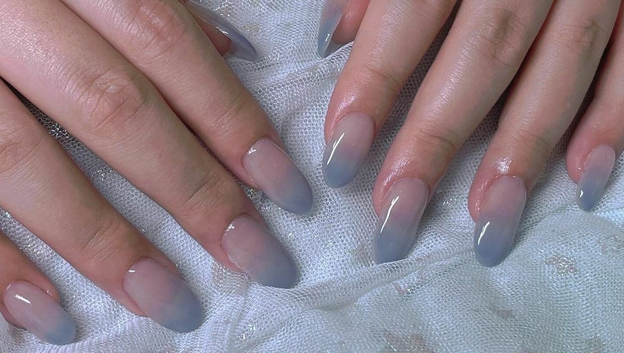 Εικόνα Lunalili Nails 1