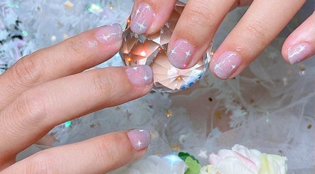 Lunalili Nails