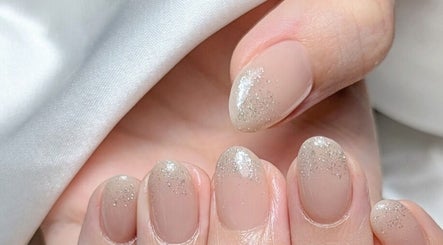 Sparkling nude nails with glitter at Lunalili Nails, Singapore, SG.