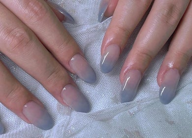 Elegant ombré nails at Lunalili Nails, Singapore, Singapore, SG deliver a sophisticated manicure style.