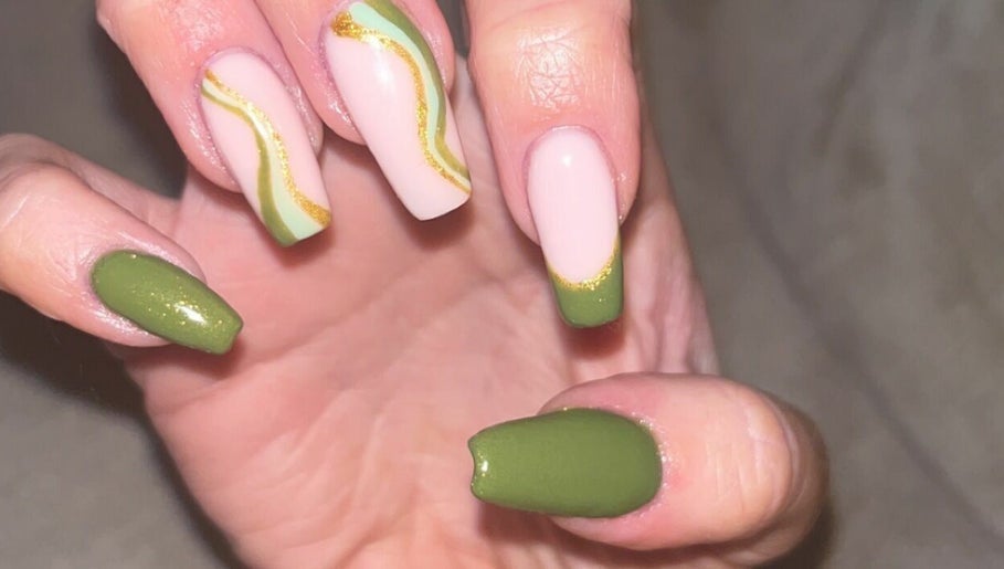Nails by Ciara изображение 1