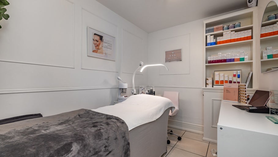 Essential Beauty Essex image 1