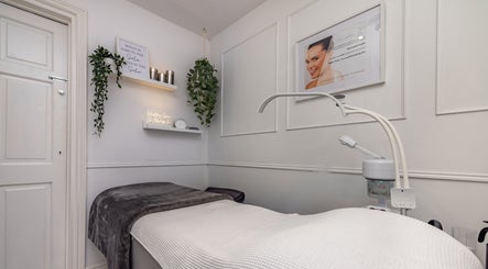 Essential Beauty Essex image 3