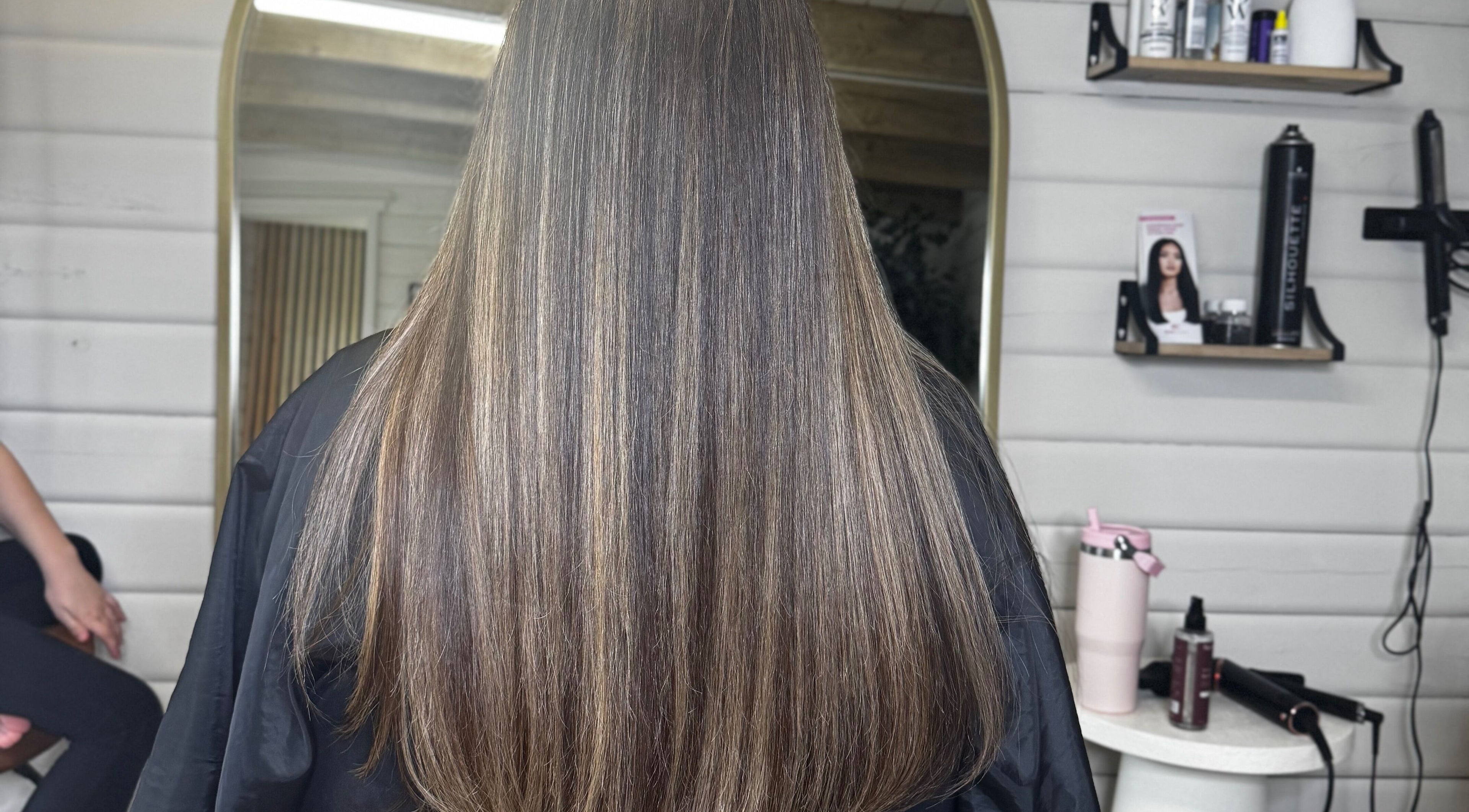 Smooth, sleek hair styling at HD Hairextensions, Runwell, England, GB. Perfect finish and style.