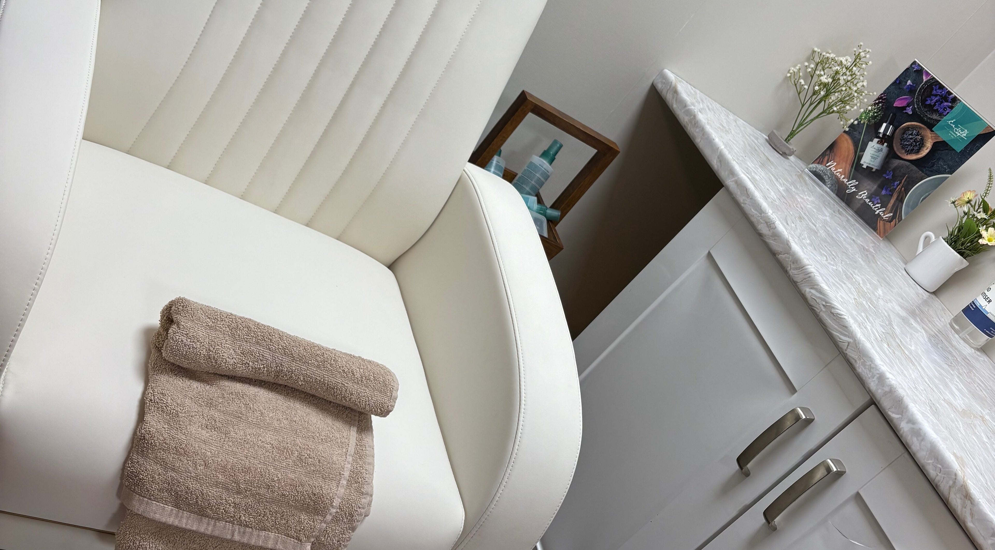 Relax Aroma spa chair with towel at Cumbernauld, Scotland, GB. Perfect serenity and pampering.