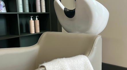 Bingham’s Hair Salon – kuva 3