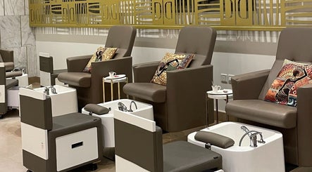 Elegant pedicure chairs at Dar Dujour Al Rawda I دار ديجور الروضة in Riyadh, Riyadh Province, SA.