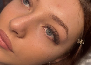 Close-up of eyelash extensions at Hannaesthetics & Cosmetics in Ashton-in-makerfield, England, GB.