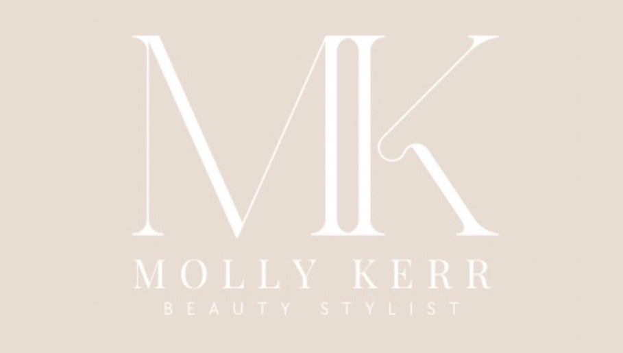 MOLLY KERR BEAUTY STYLIST – kuva 1