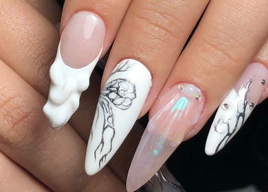 Arte de uñas en Meloody Nails, Cali, Valle Del Cauca, CO con diseño creativo y elegante.