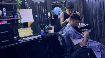 The Delux Barber‘Studio. image 3