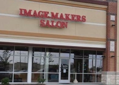 Entrance of Endlessly Connected - Lake St. Louis - Satellite Location in Lake Saint Louis, Missouri, US.