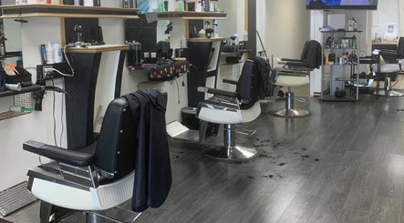 R Ojhaircut image 2