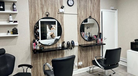 S&M Beauty Lounge