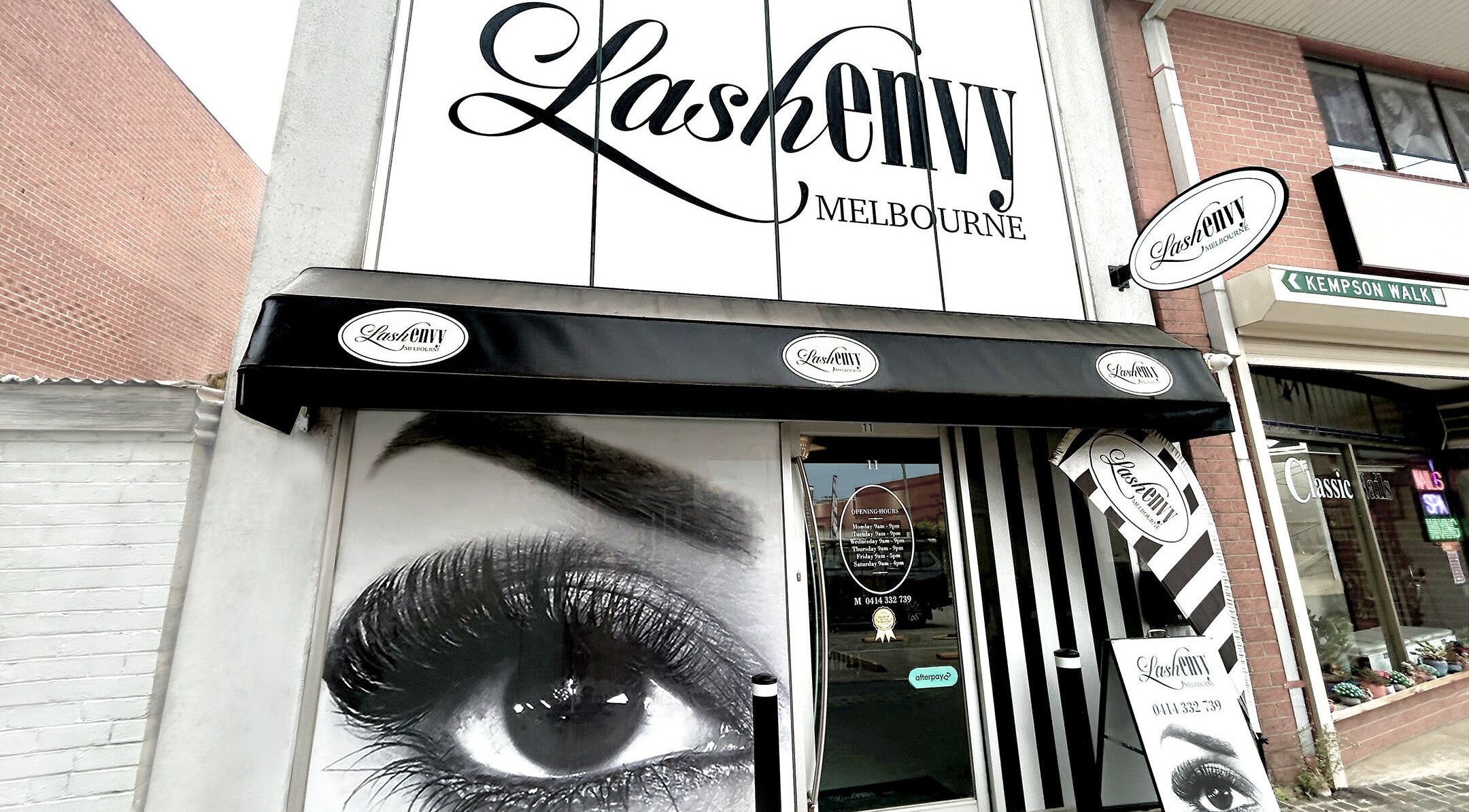 Front view of Lash Envy | Berwick facade in Berwick, VIC, AU showcasing stylish signage.