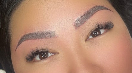 Ilybrows imaginea 2