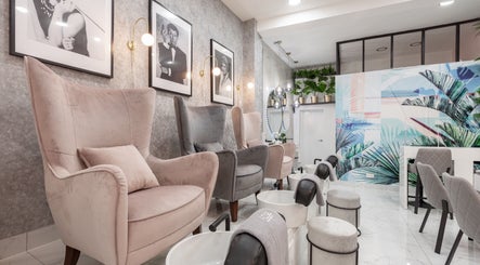 Honu Beauty Bar - Hoxton