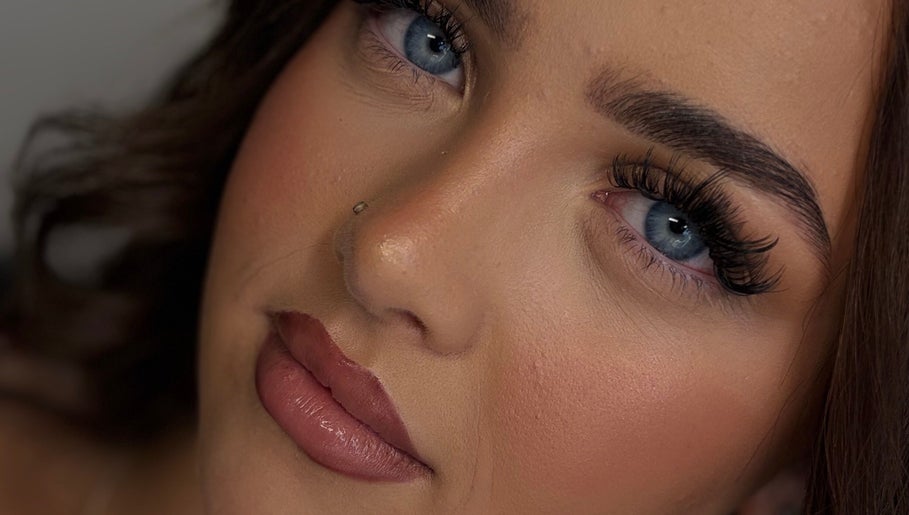 Close-up of elegantly styled makeup at Dolled Up By Em, Oxspring, England, GB.