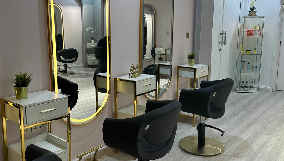 Hair and Nail Beauty Saloon Abu Dhabi – kuva 1