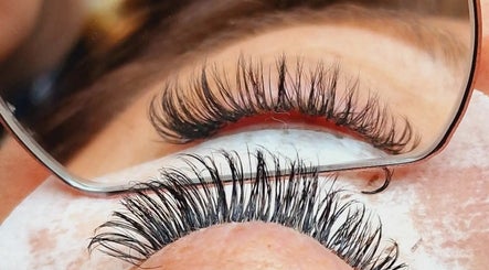 Lashes by Amie imaginea 3
