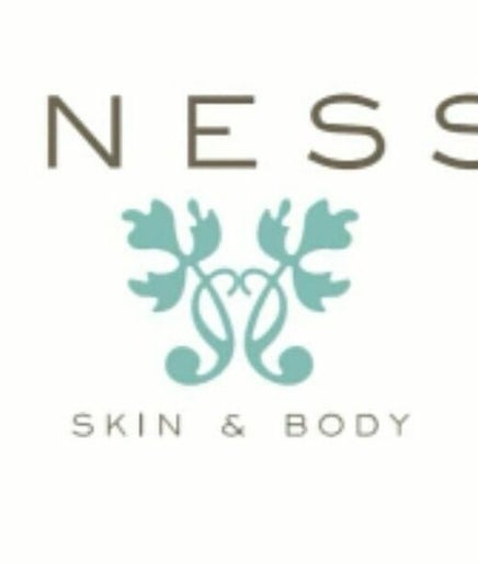 Finesse Skin and Body kép 2