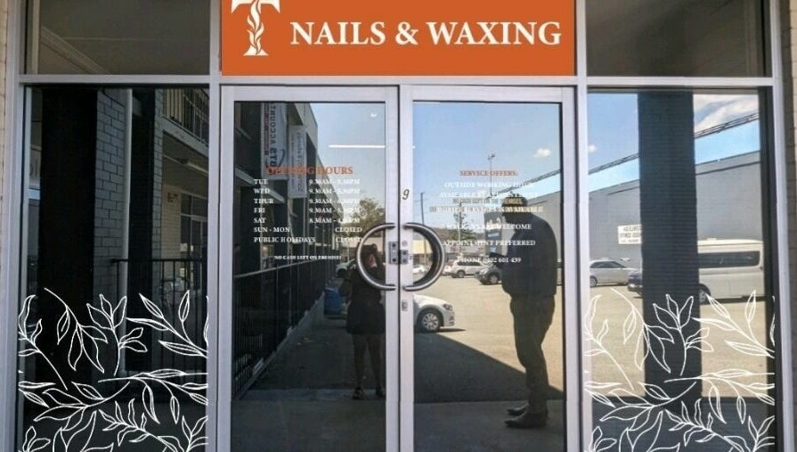 T Nails & Waxing imagem 1
