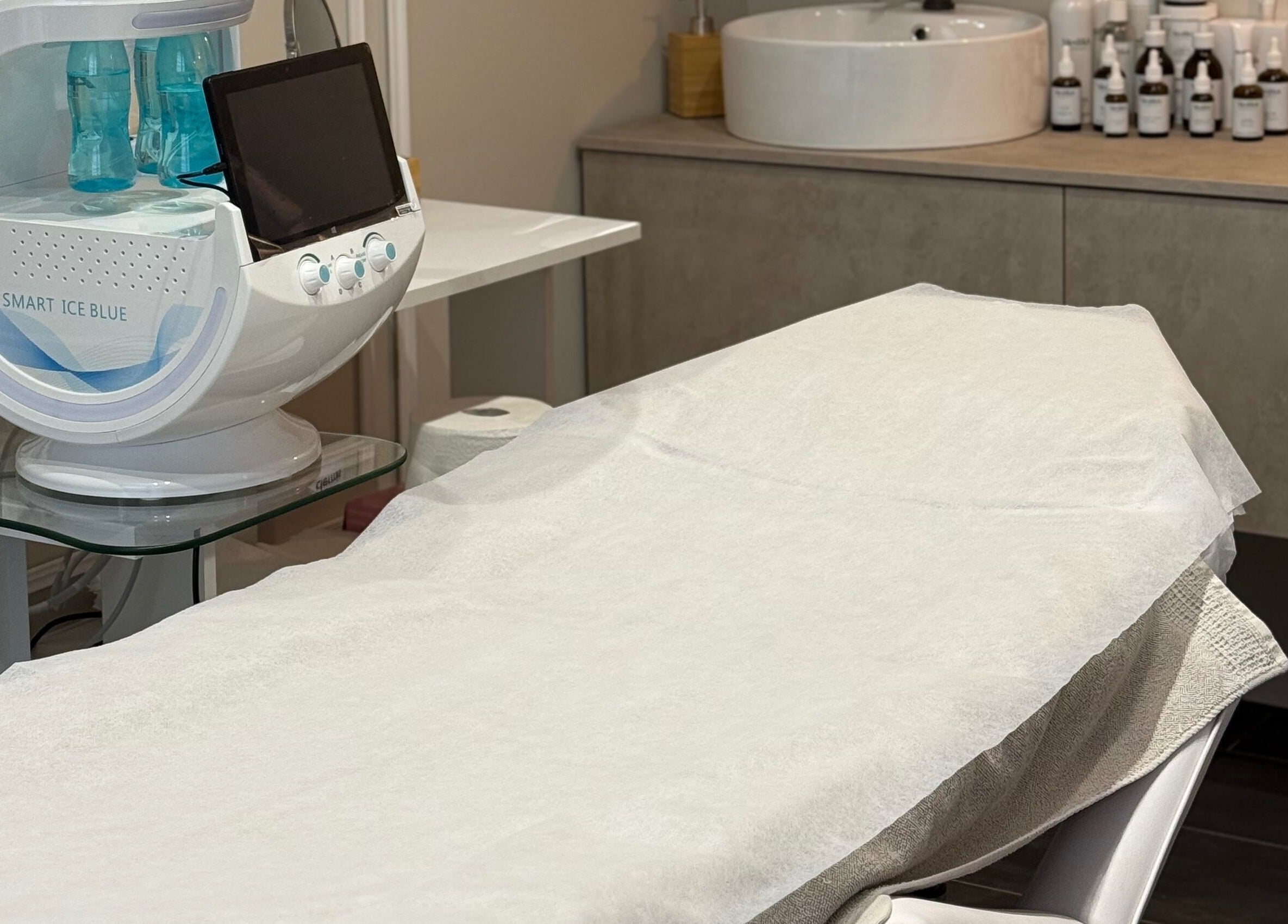 Процедурна зала в Hair Garden, София, Софийска област, BG, с модерна техника и уютна атмосфера.