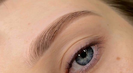 Brows by Vlada London kép 2