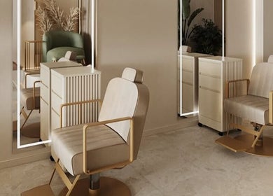 Luxurious salon chairs at BrowChuk by Vlada in London, England, GB, showcasing a chic and modern interior.