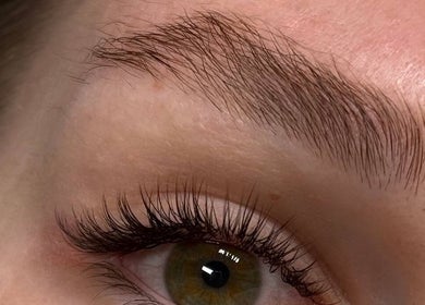 Close-up of expertly shaped eyebrow at BrowChuk by Vlada, London, England, GB.