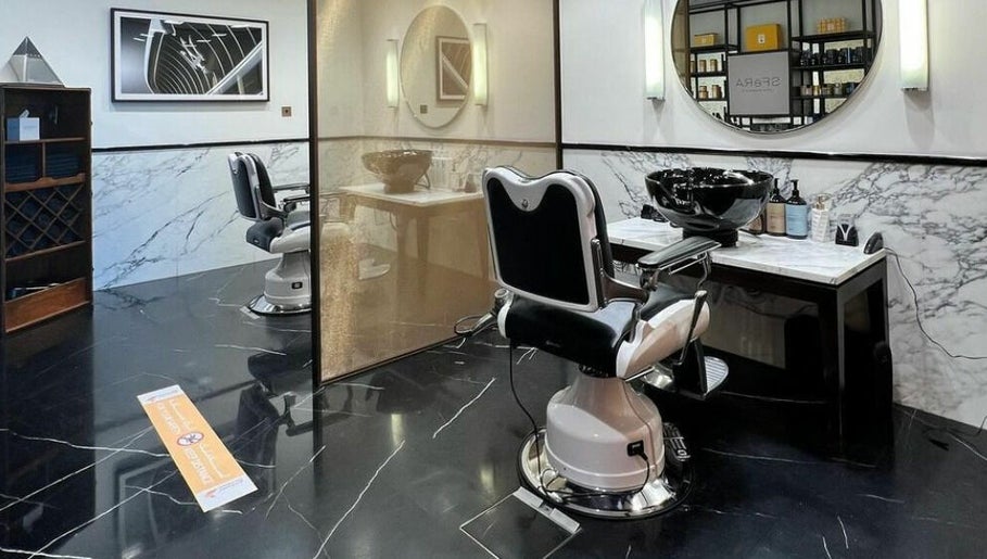 MLC Gents Salon, bild 1