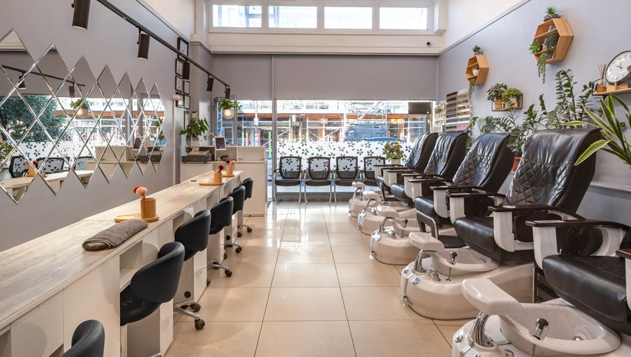 Posh Nails and Spa obrázek 1