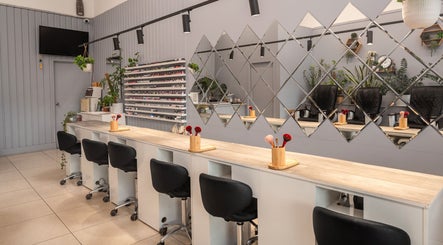 Posh Nails and Spa obrázek 2