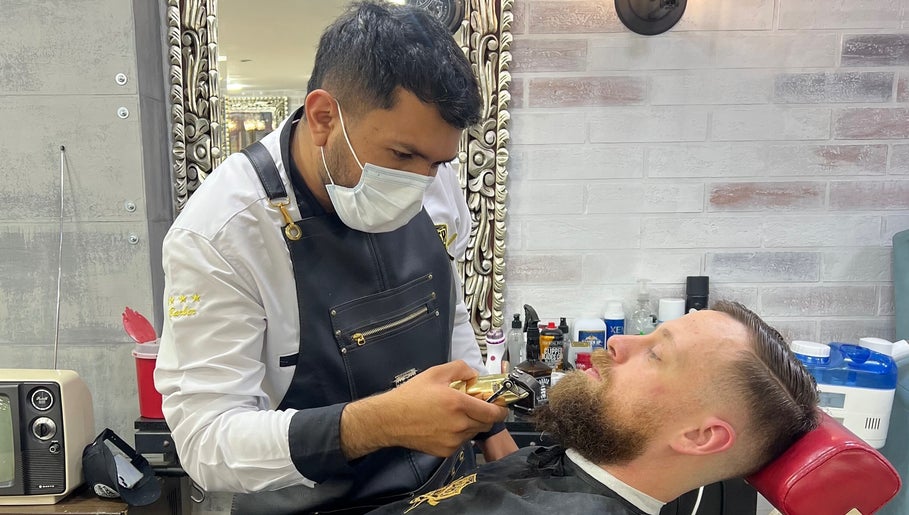 Andres Baron Barber Vip image 1