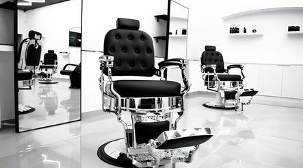 M HOUSE salonas