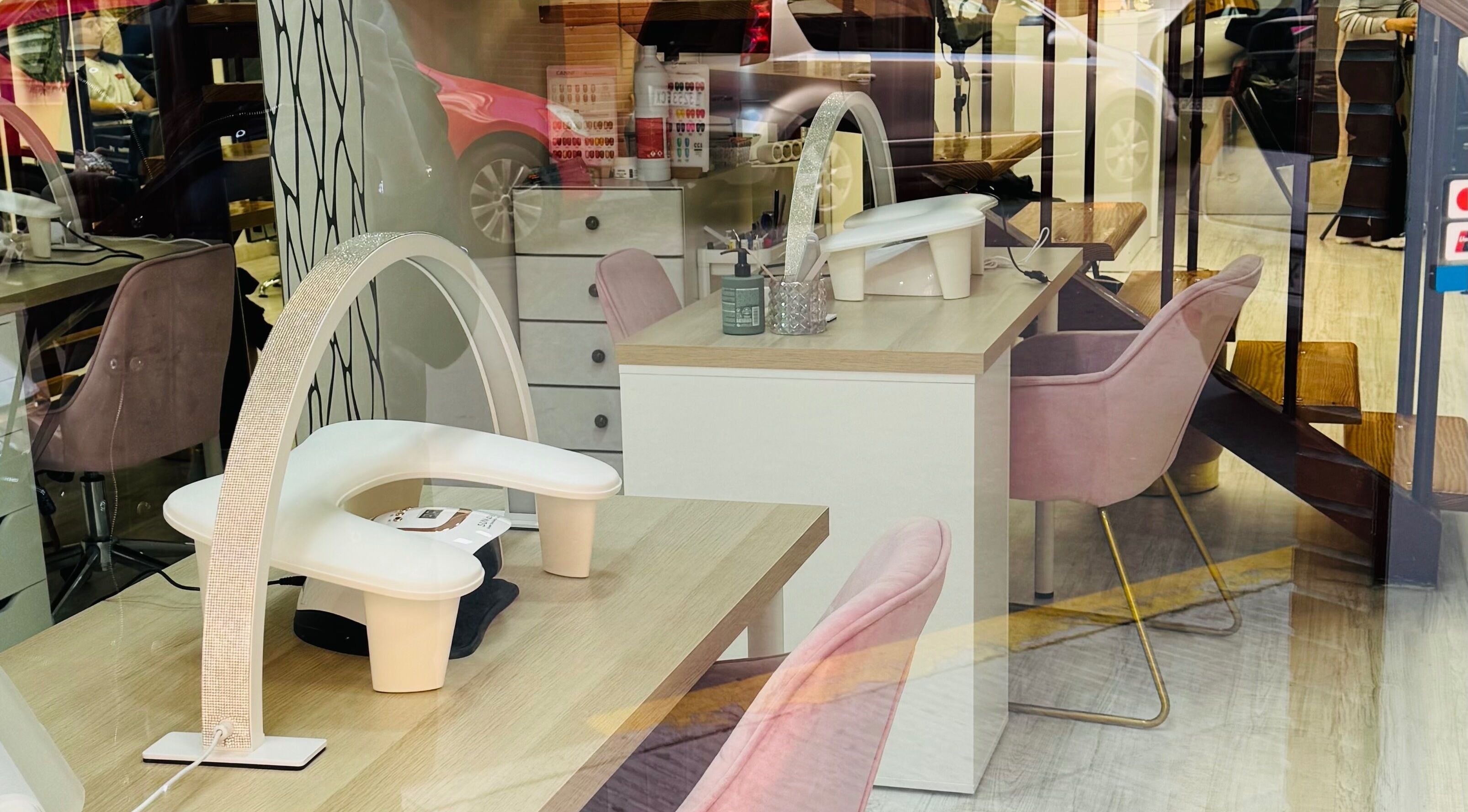 Área de trabajo en En Peluquería Elegance Fernanda Santos en Castellon, Comunidad Valenciana, ES.