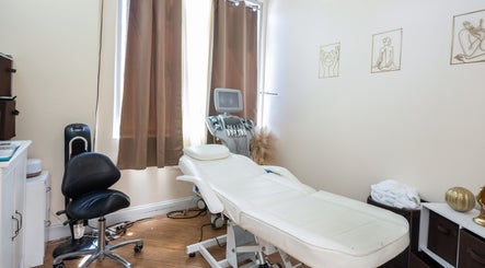 Εικόνα New U Rejuvenation Center Inc 2